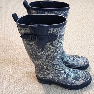 Like New Sakroots Rain Boots